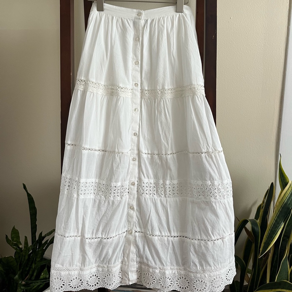 GAP White Tier Maxi Skirt